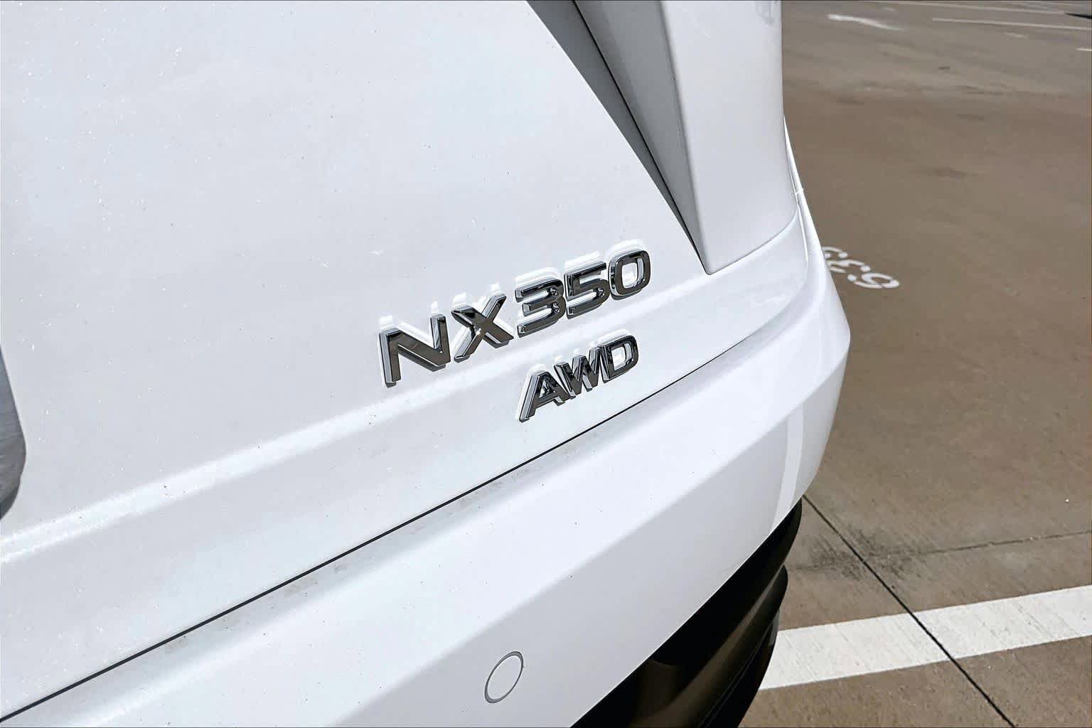 New 2026 Lexus NX 350 AWD image 15