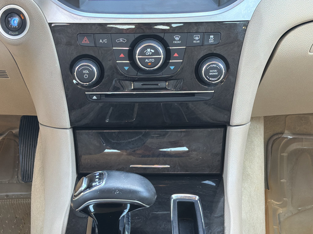 Used 2013 Chrysler 300 RWD image 15