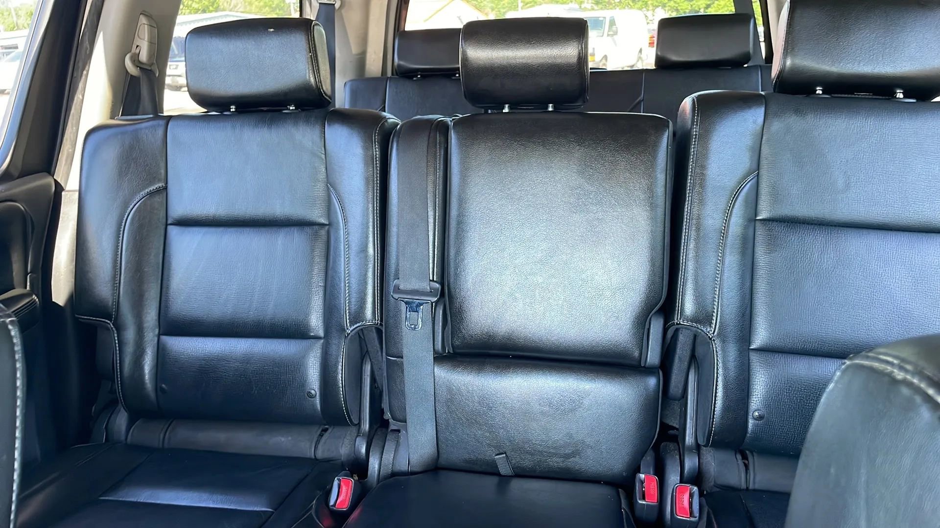 Used 2011 Nissan Armada SL image 8