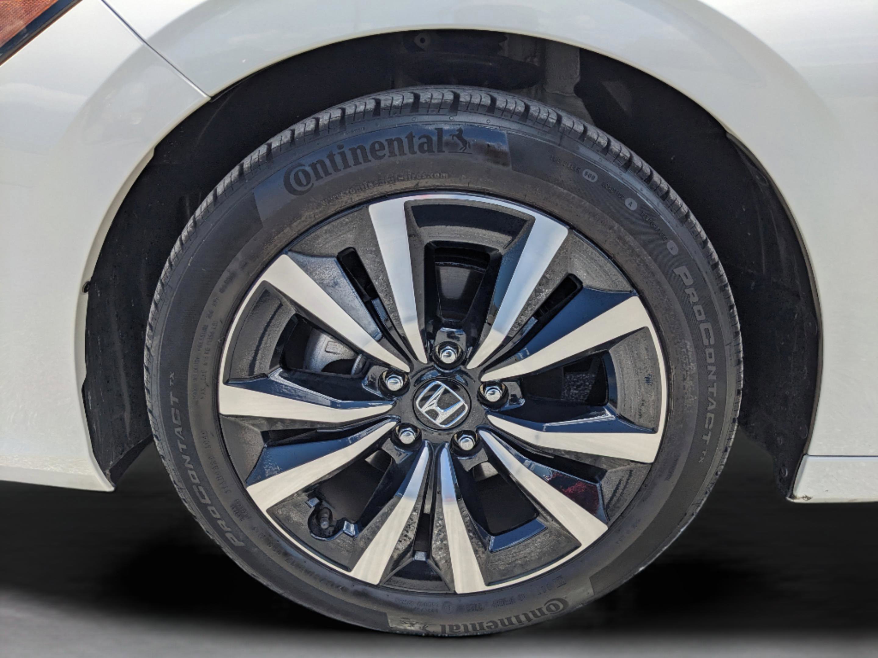 Used 2024 Honda Civic EX-L image 38