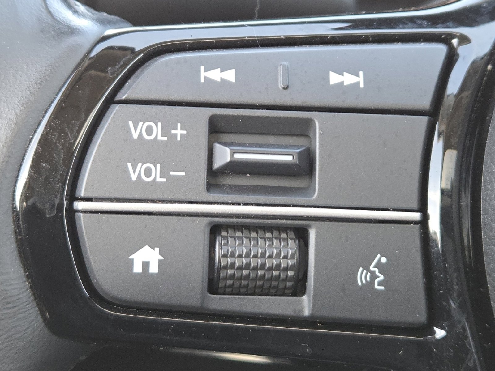 Used 2023 Honda HR-V EX-L image 32