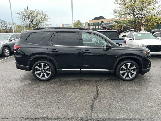Used 2025 Honda Pilot Touring image 11