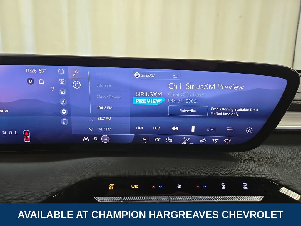 Used 2025 Buick Enclave Preferred w/ LPO, Floor Liner Package FWD image 17