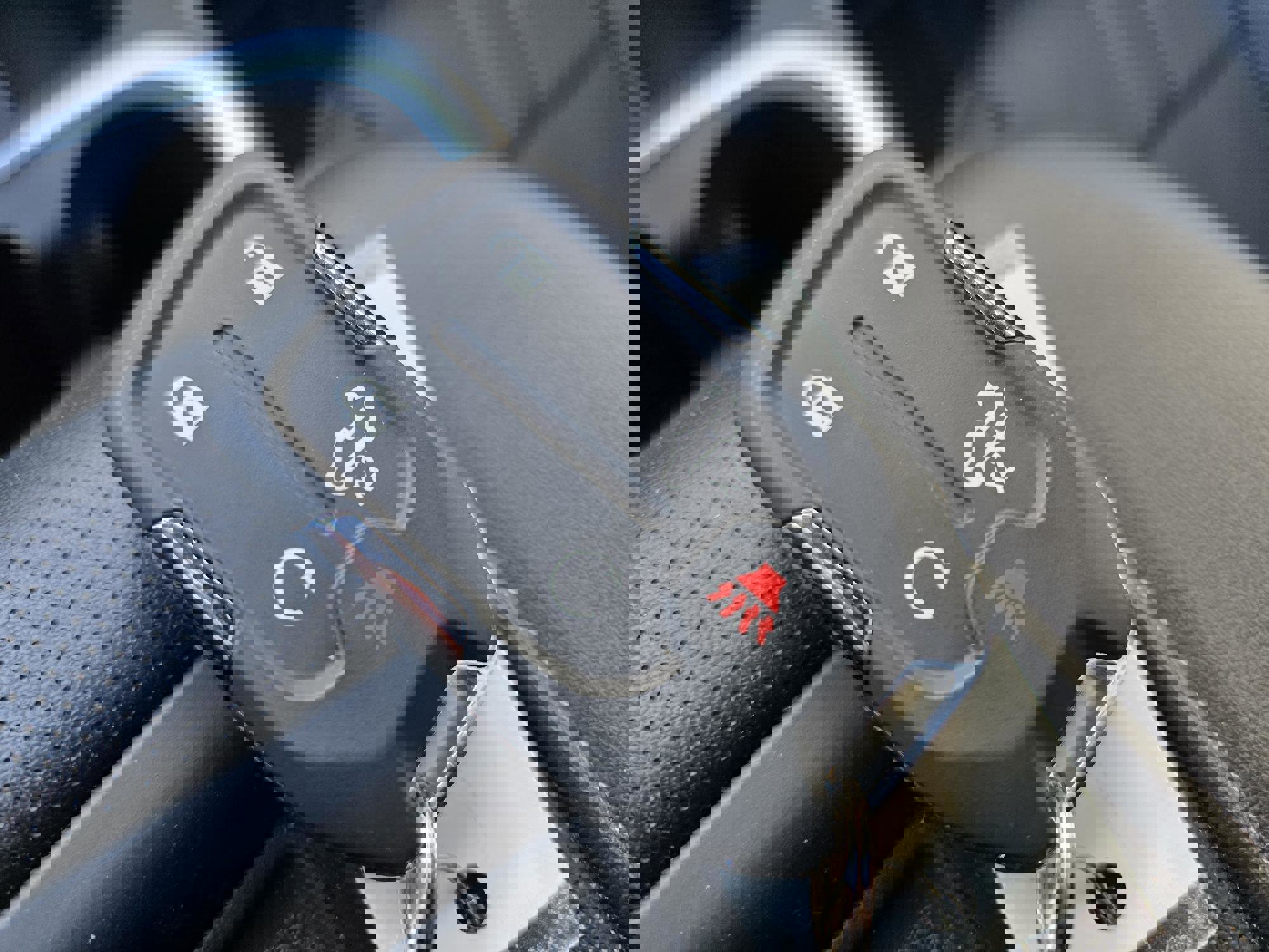 Used 2019 Chevrolet Silverado 1500 High Country w/ Technology Package image 16