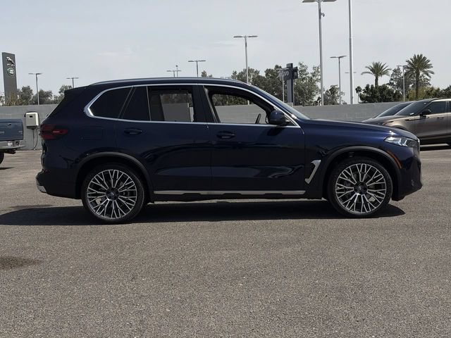 Used 2026 BMW X5 xDrive40i w/ Executive Package AWD/4WD image 5