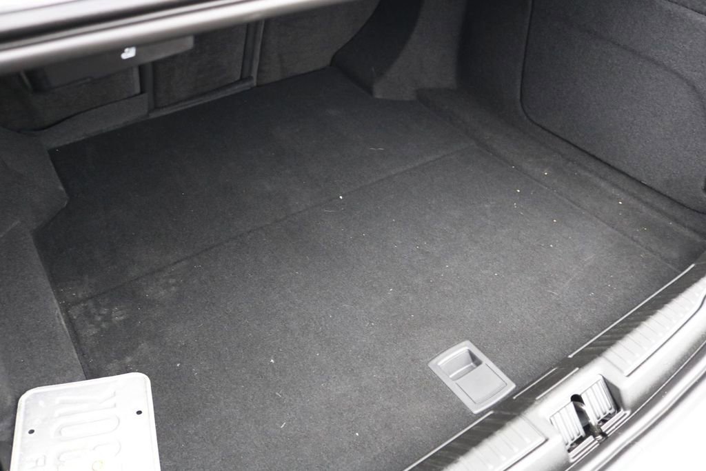 Used 2017 Alfa Romeo Giulia AWD image 12