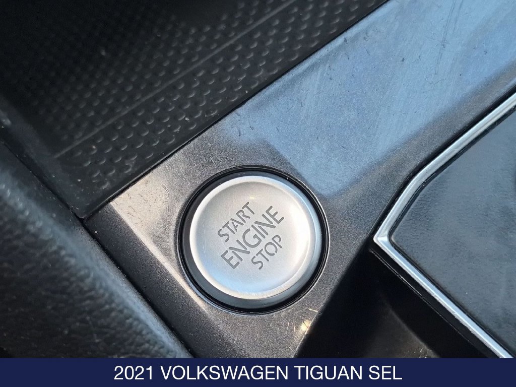 Used 2021 Volkswagen Tiguan SEL AWD/4WD image 27