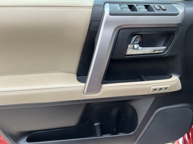 Used 2024 Toyota 4Runner Limited image 30