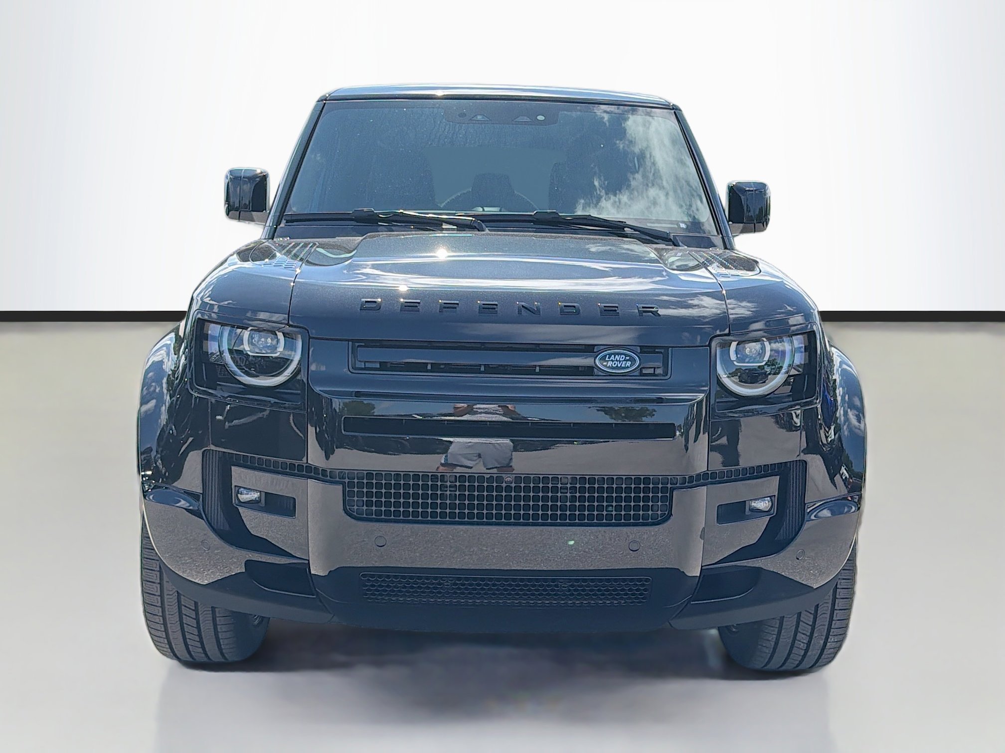 New 2026 Land Rover Defender 110 X-Dynamic SE AWD/4WD image 8