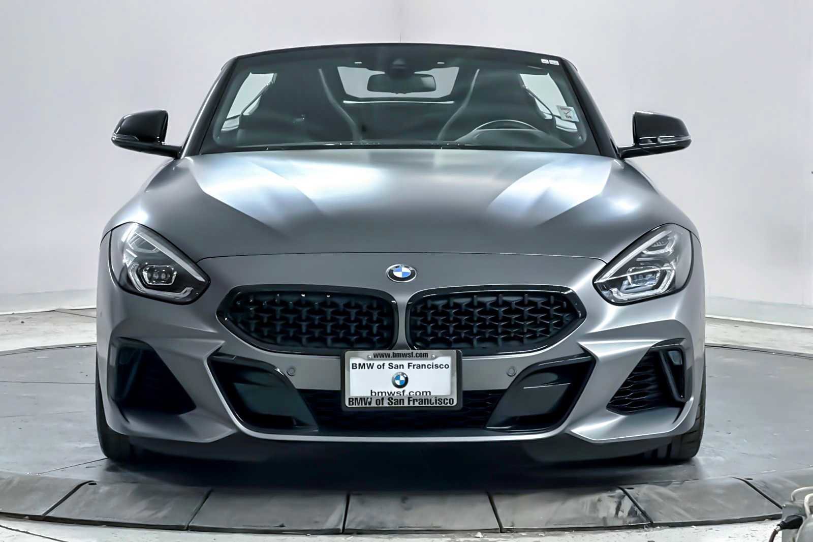 Used 2022 BMW Z4 M40i w/ Premium Package image 10
