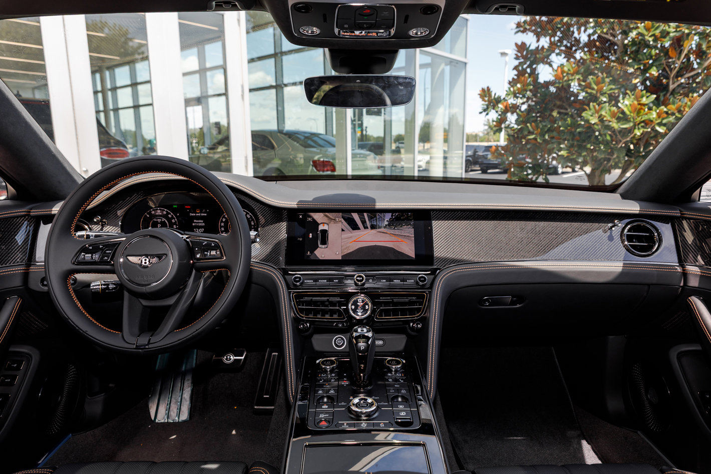 New 2025 Bentley Flying Spur Plug-In Hybrid image 31