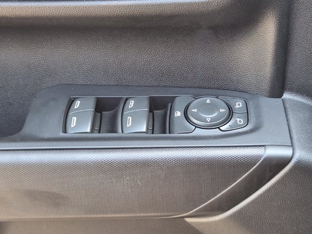 Used 2022 Chevrolet Silverado 1500 Custom AWD/4WD image 24
