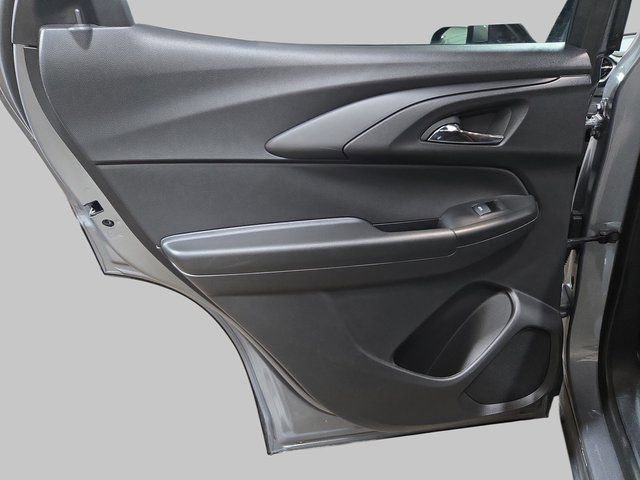 Used 2025 Chevrolet TrailBlazer LT image 16