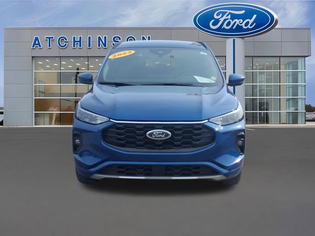 Certified 2023 Ford Escape ST-Line Select w/ Tech Pack #2 image 3