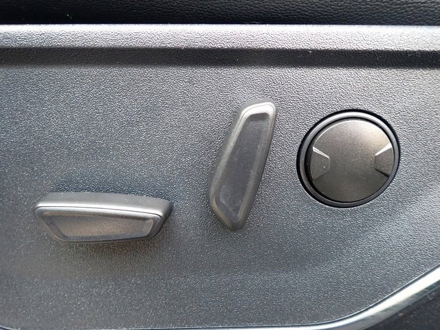 Certified 2023 Ford F150 Lariat w/ Trailer Tow Package image 24