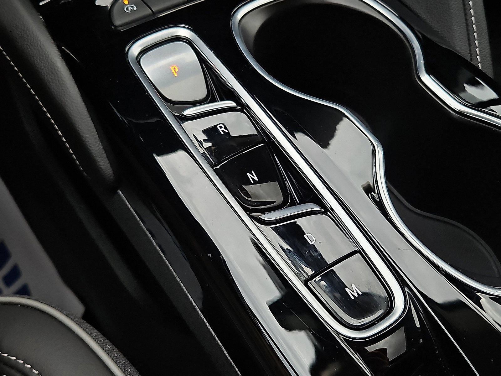 Certified 2023 Buick Envision Avenir image 15