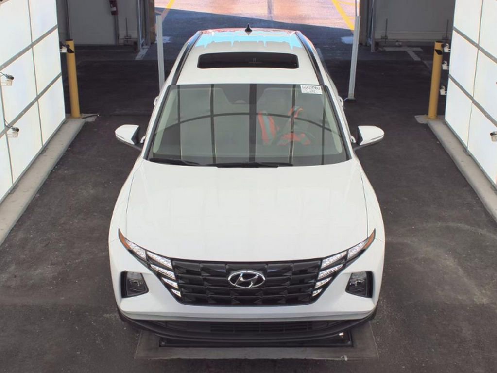 Used 2023 Hyundai Tucson SEL w/ Convenience Package FWD image 2