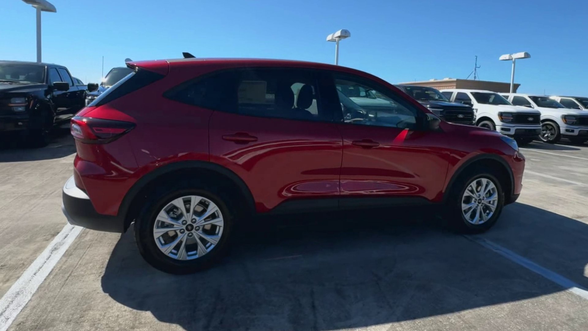 New 2026 Ford Escape Active w/ Cold Weather Package FWD image 34