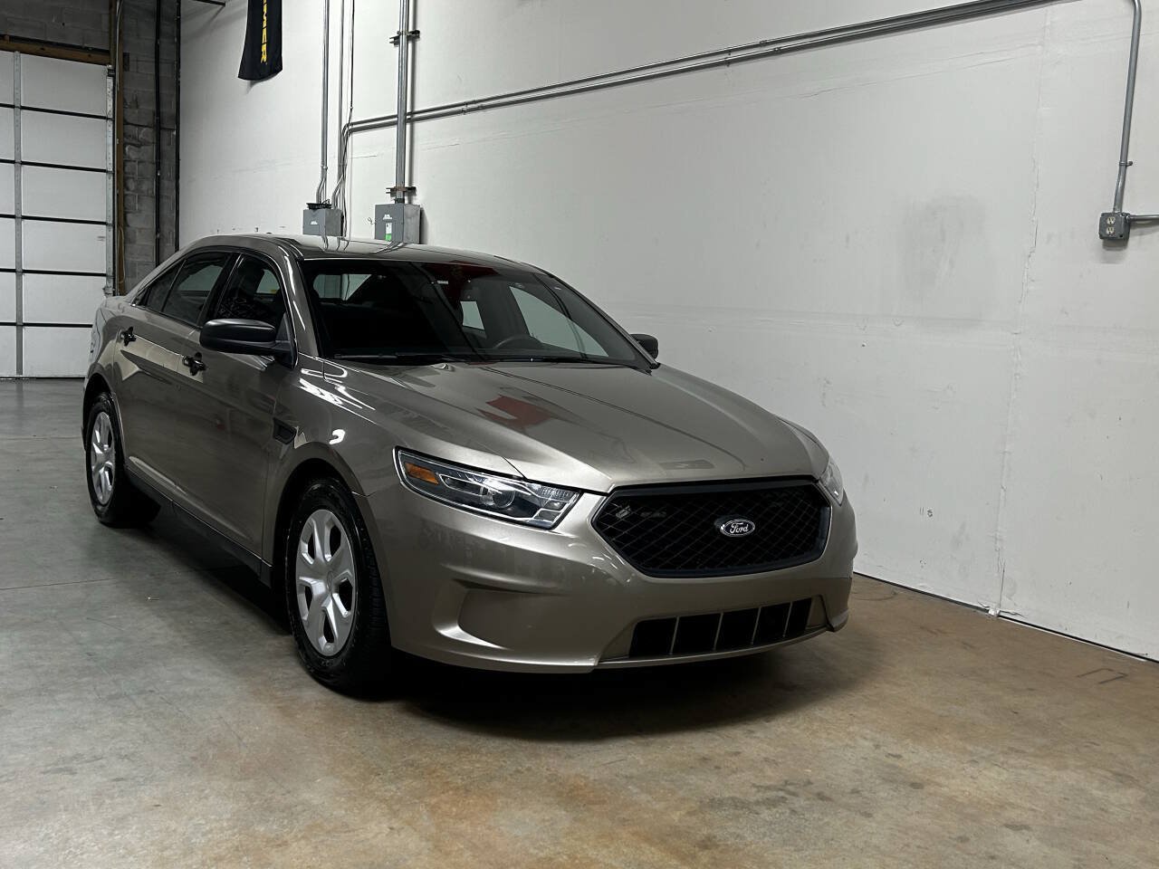 Used 2015 Ford Taurus Police Interceptor AWD w/ Ready For The Road Package image 6