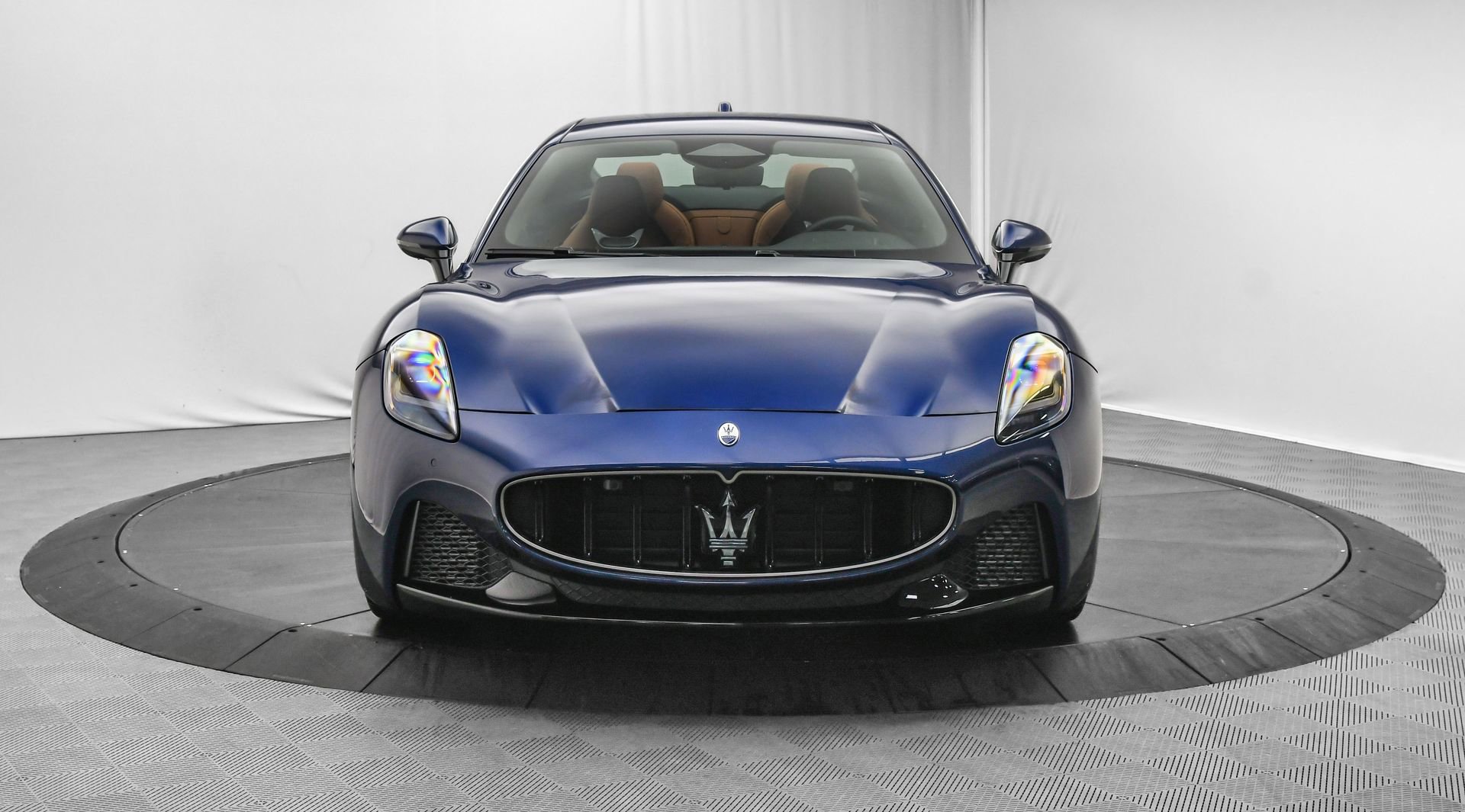 New 2025 Maserati GranTurismo Modena image 2