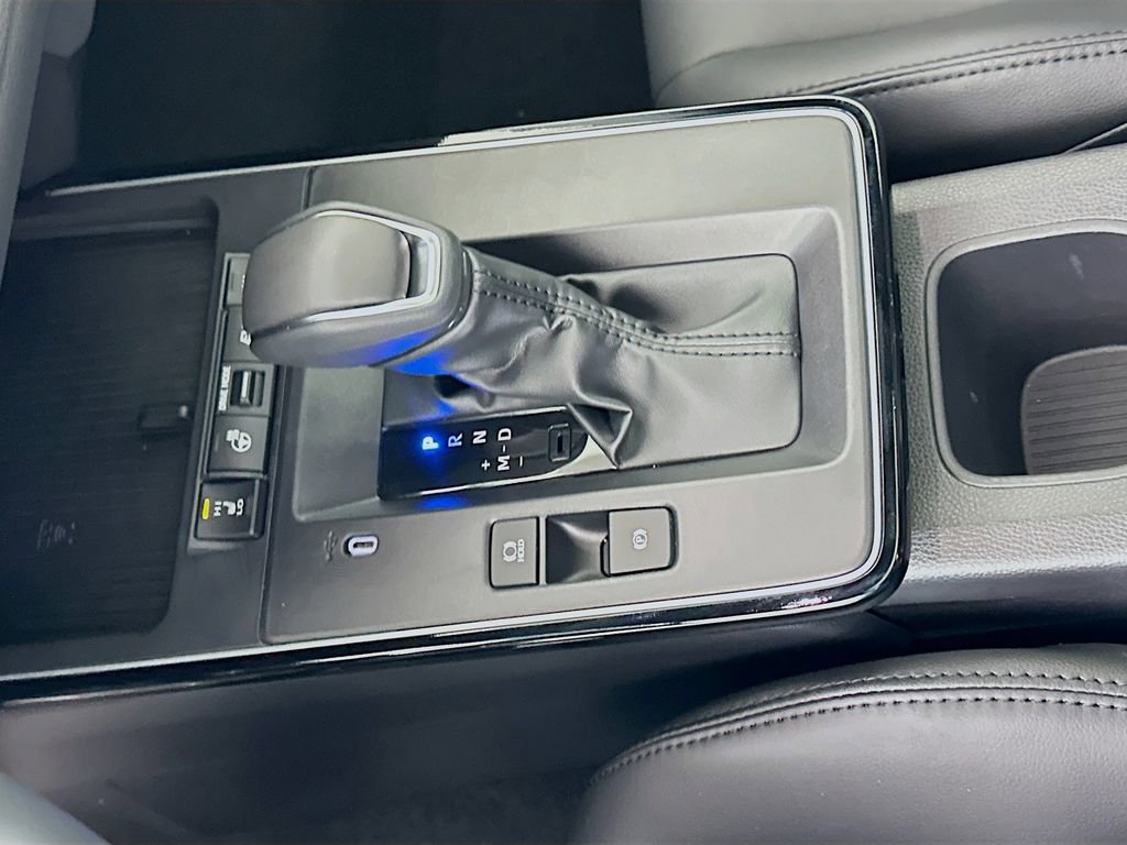 Used 2026 Toyota Corolla Cross XSE w/ Convenience Package image 17