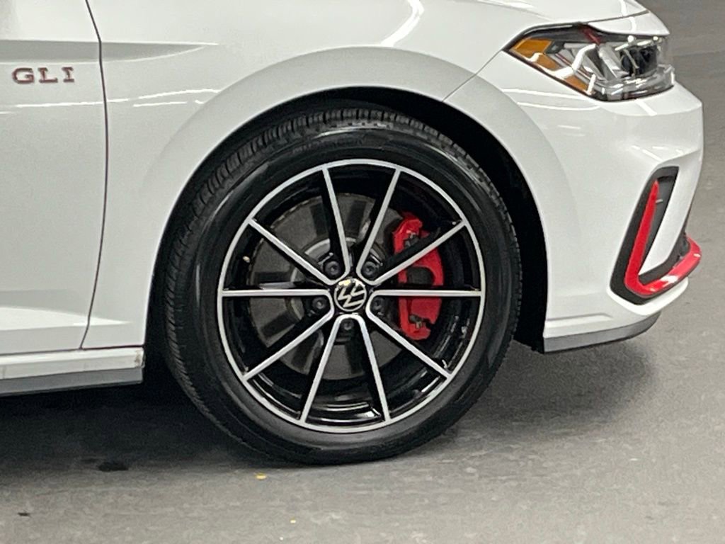 Used 2025 Volkswagen Jetta GLI Autobahn image 38