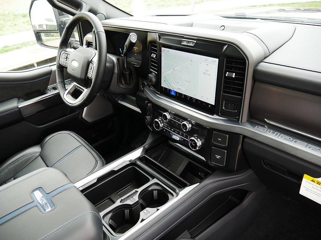 Used 2026 Ford F350 Platinum AWD/4WD image 36