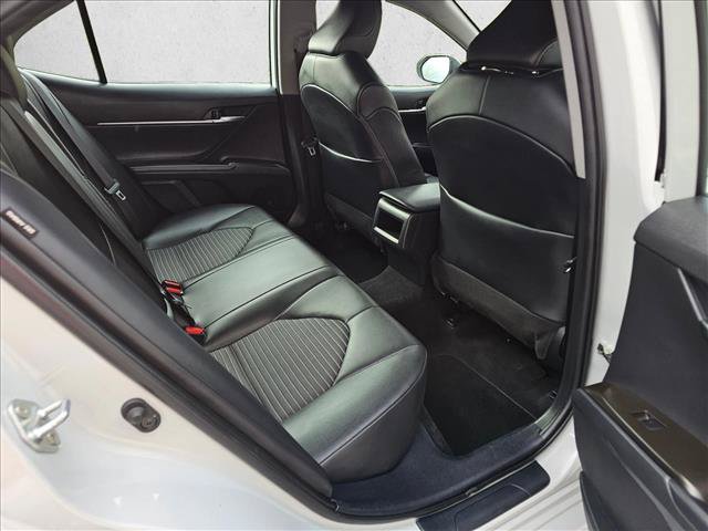 Used 2022 Toyota Camry SE FWD image 15