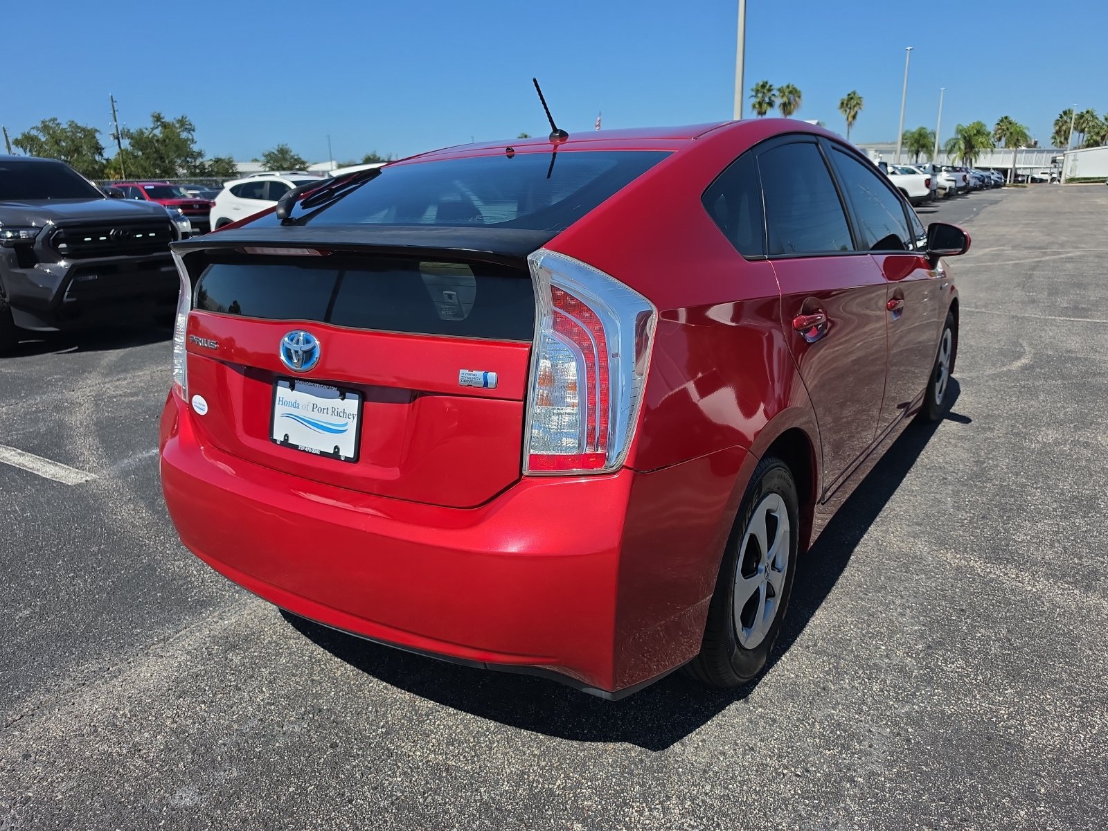 Used 2015 Toyota Prius Two FWD image 4