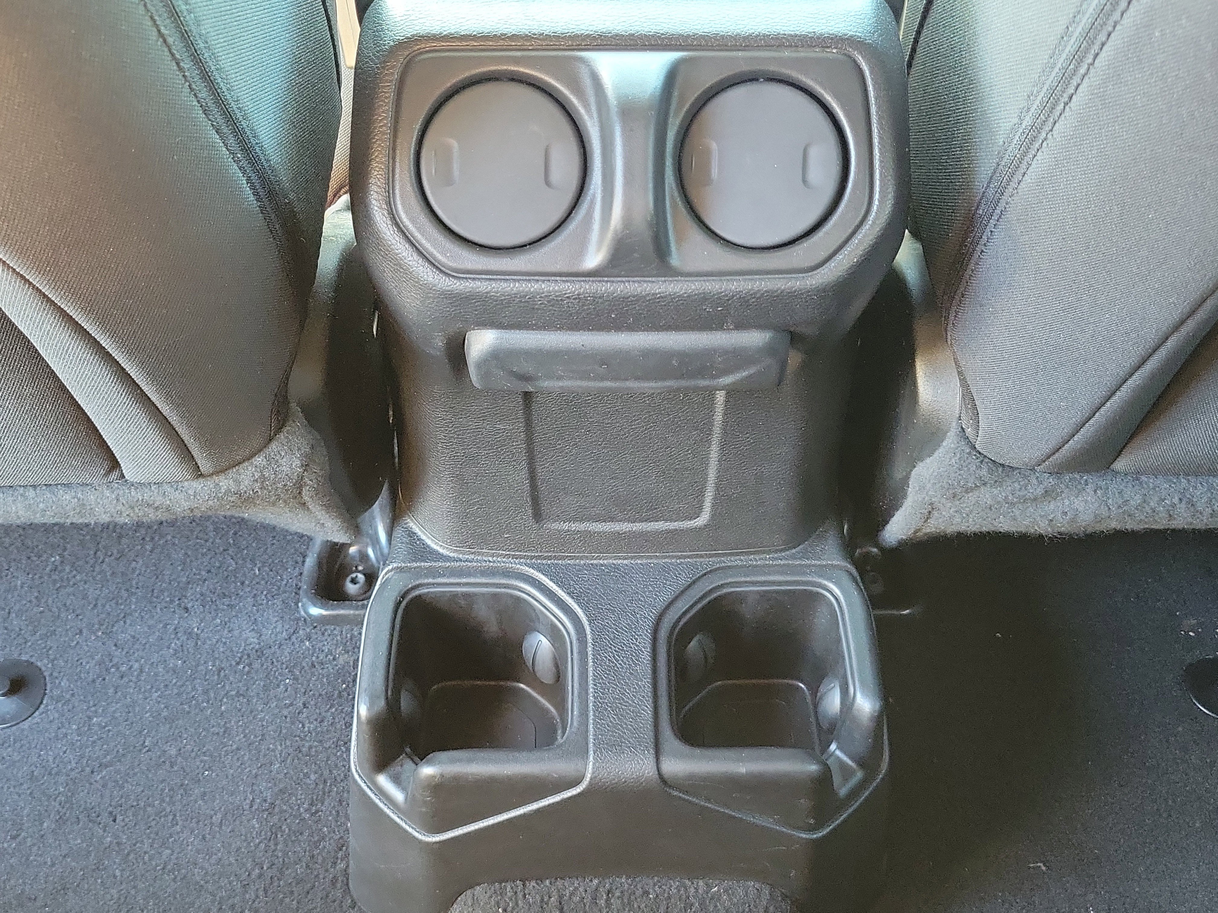 Used 2021 Jeep Wrangler Unlimited Sport image 19