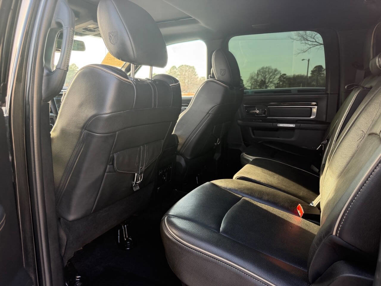 Used 2017 RAM 3500 Laramie Longhorn image 12