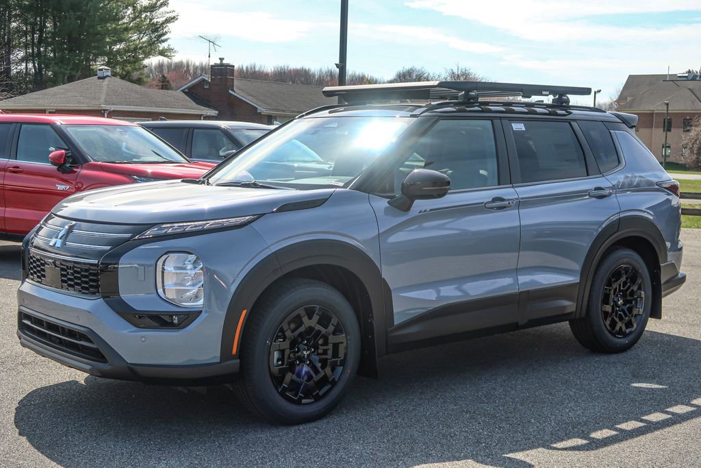 New 2026 Mitsubishi Outlander AWD image 4