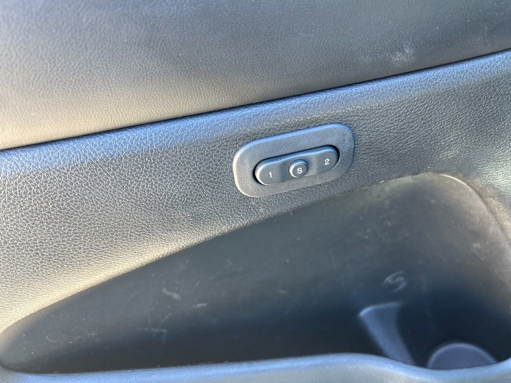 Used 2020 Jeep Grand Cherokee Limited w/ Premium Lighting Group image 36