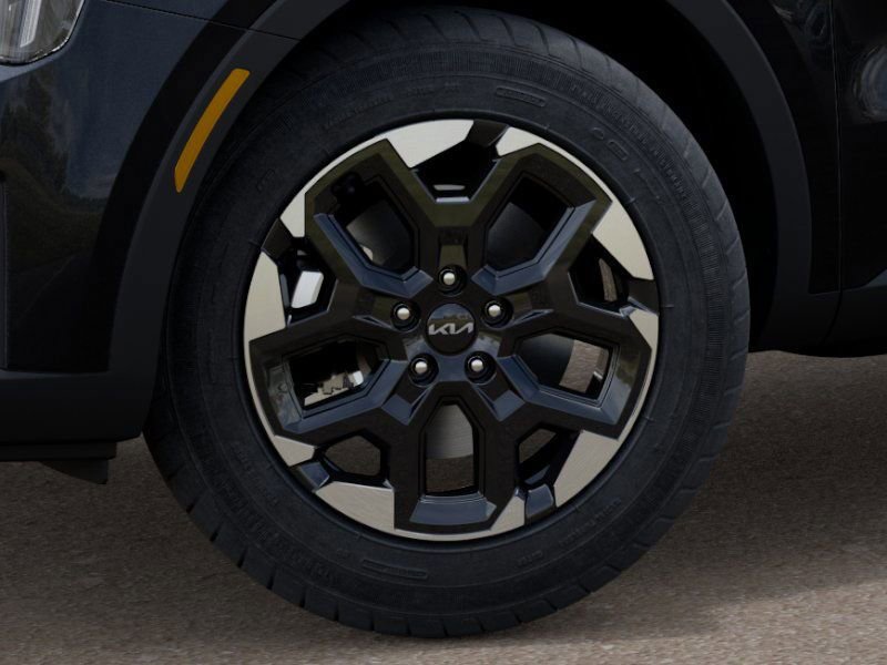 Used 2025 Kia Sorento S w/ Panoramic Sunroof Package image 9