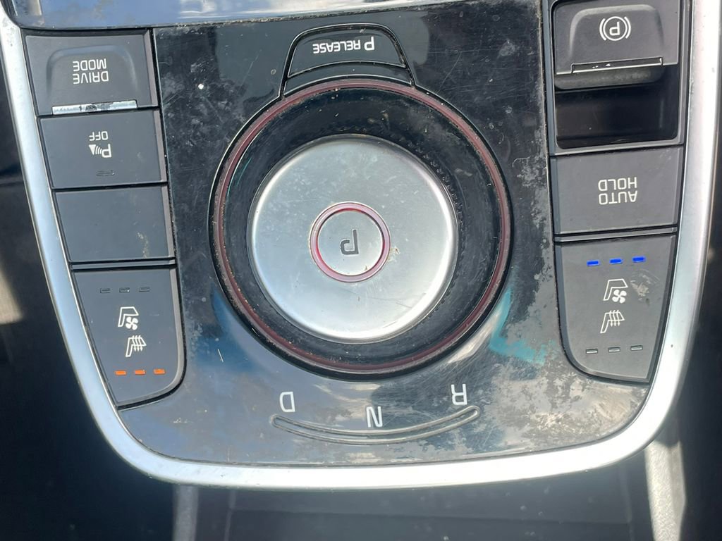 Used 2022 Kia Niro EX Premium FWD image 13