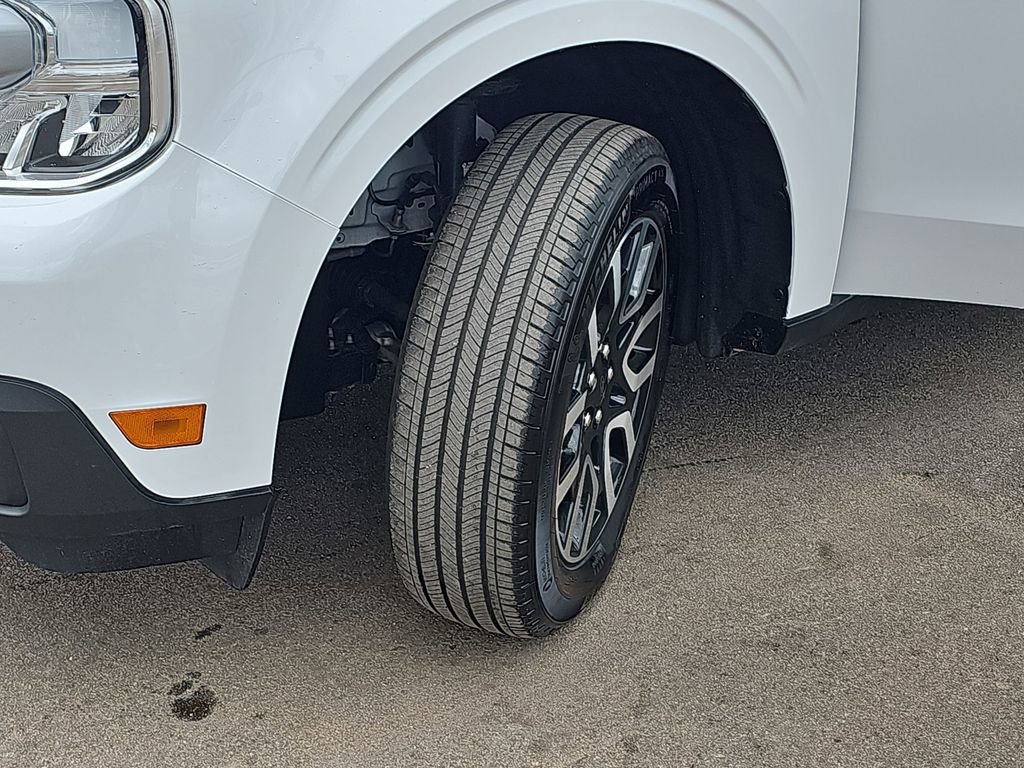 Used 2024 Ford Maverick Lariat w/ 4K Tow Package image 35