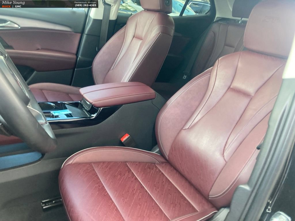 Used 2024 Buick Envision Sport Touring AWD/4WD image 26