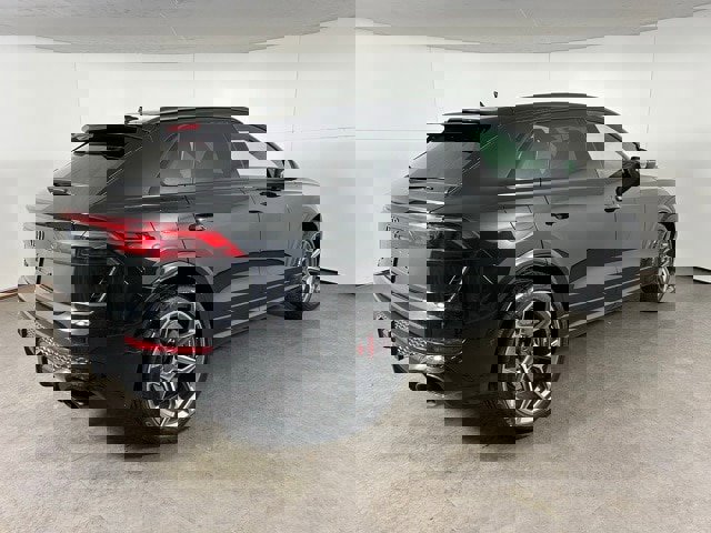 New 2026 Audi RS Q8 performance image 3