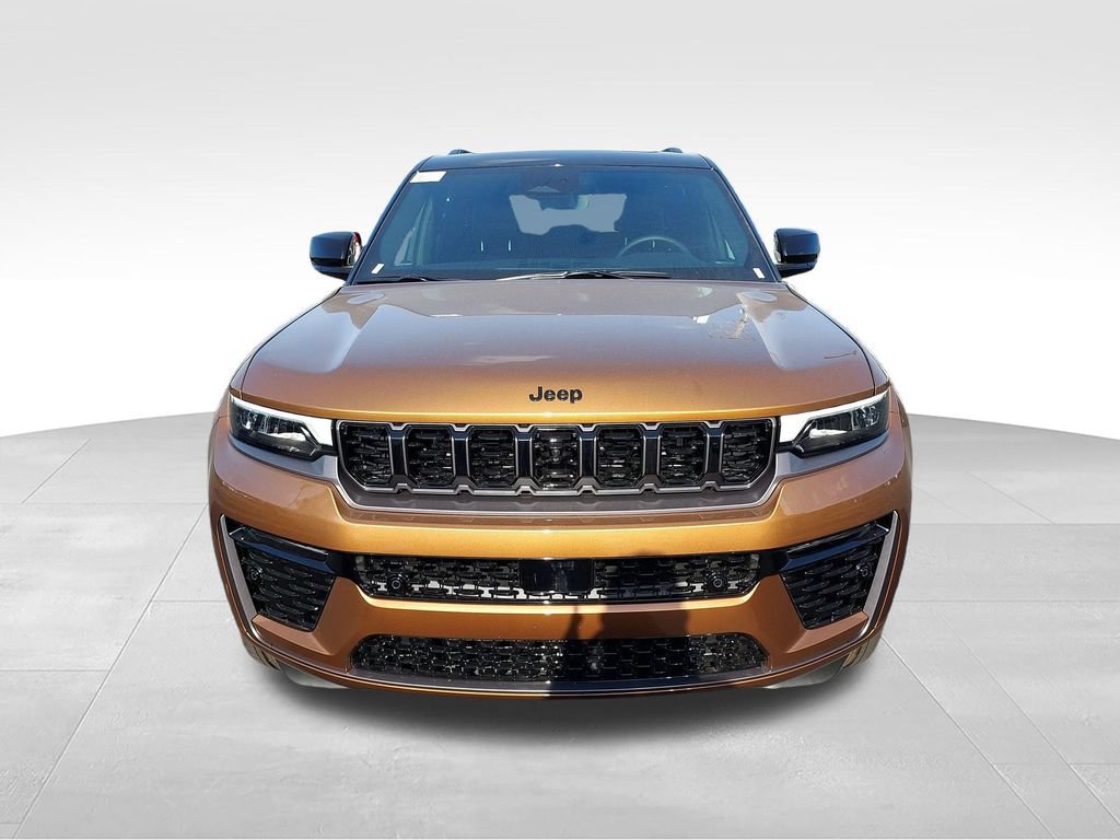 New 2026 Jeep Grand Cherokee Summit w/ Obsidian Package AWD/4WD image 8
