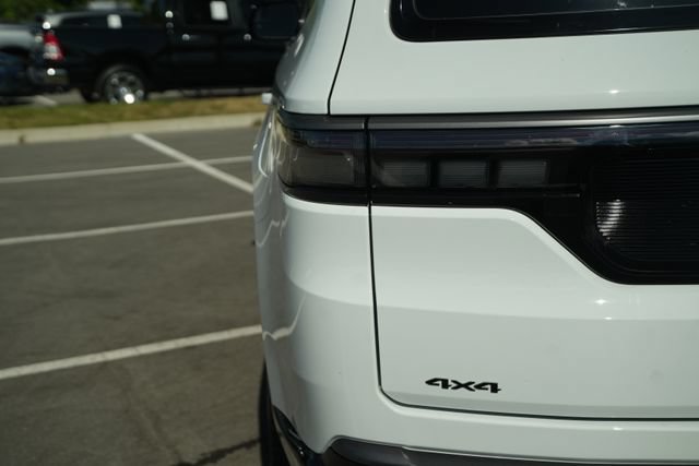 New 2026 Jeep Grand Wagoneer Summit AWD/4WD image 49