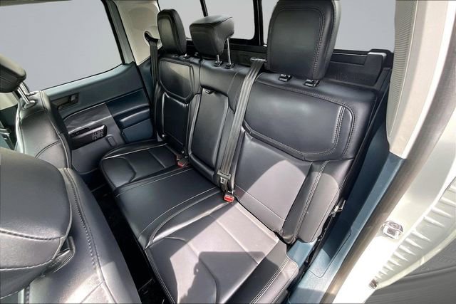 Used 2024 Ford Maverick Lariat w/ Black Appearance Package FWD image 27