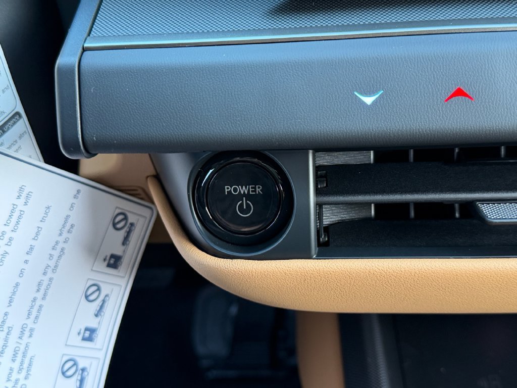 New 2026 Lexus ES 500e AWD/4WD image 29