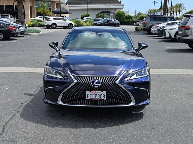 Used 2020 Lexus ES 300h w/ Premium Package FWD video 2