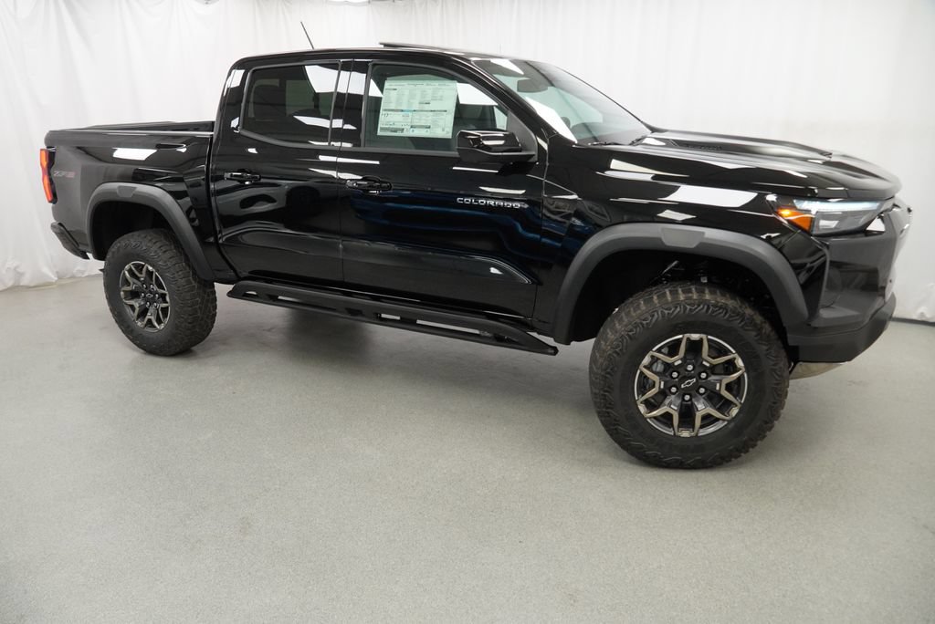 New 2026 Chevrolet Colorado ZR2 w/ Technology Package AWD/4WD image 6
