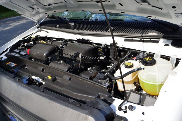Used 2022 Ford E-350 and Econoline 350 Super Duty w/ Power Windows & Locks Group RWD image 12