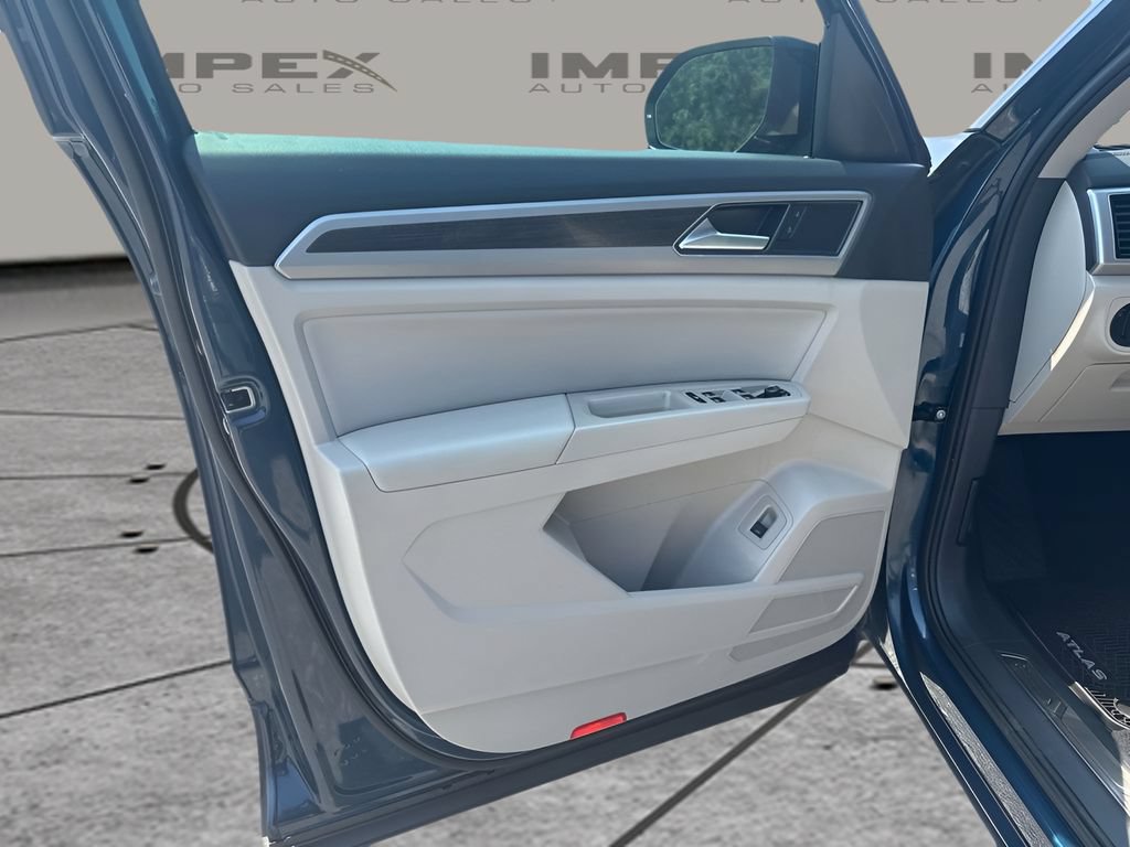 Used 2019 Volkswagen Atlas SEL AWD/4WD image 16