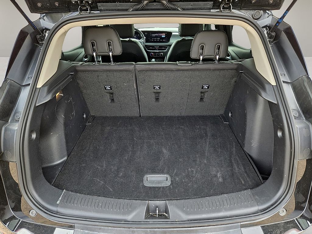 Used 2025 Buick Encore GX Preferred image 13
