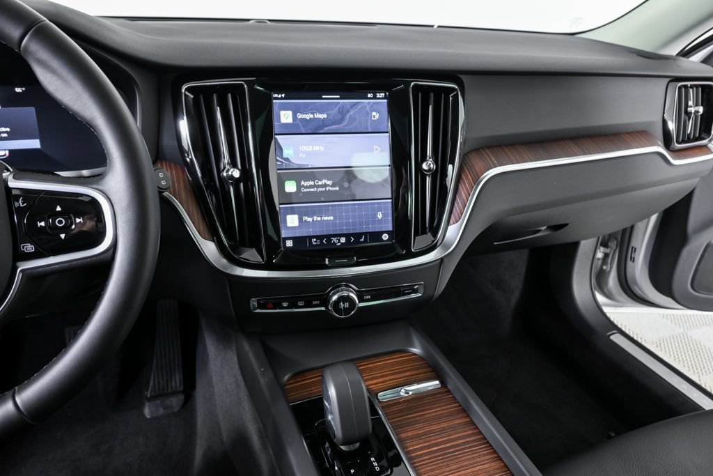 Certified 2025 Volvo V60 B5 Cross Country Plus image 14