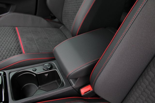 New 2026 Volkswagen GTI SE image 5