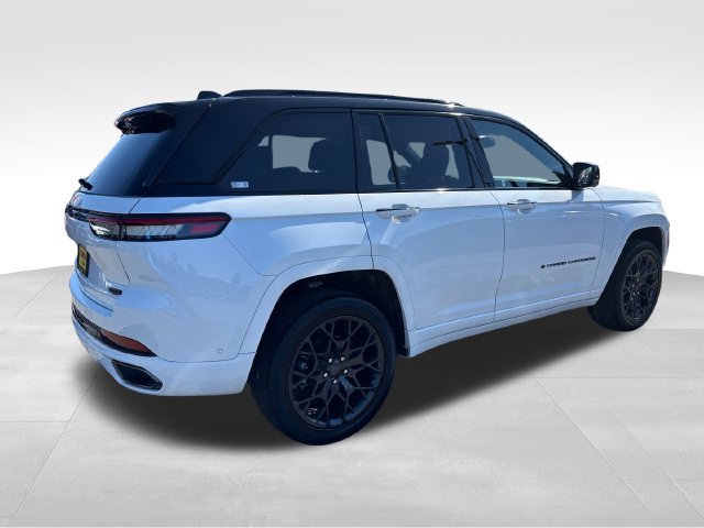 New 2025 Jeep Grand Cherokee Summit AWD/4WD image 7